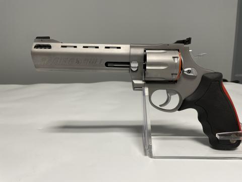 Pre-Owned Raging Bull 44Mag